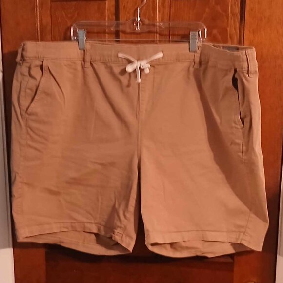 Torrid Lot of 2 Bermuda Pull-On Shorts - Size 28 (5X) (Dark Blue & Khaki) - Picture 3 of 13